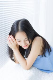 给女儿开泡